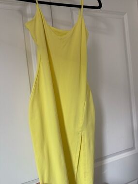 Susana Monaco Yellow Form Fitting Spaghetti-Strap Midi Dress